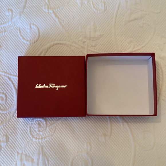 Salvatore Ferragamo Red Jewelry Box & Pouch - Picture 6 of 15